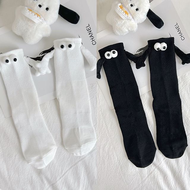 Magnetic Hands Socks Set