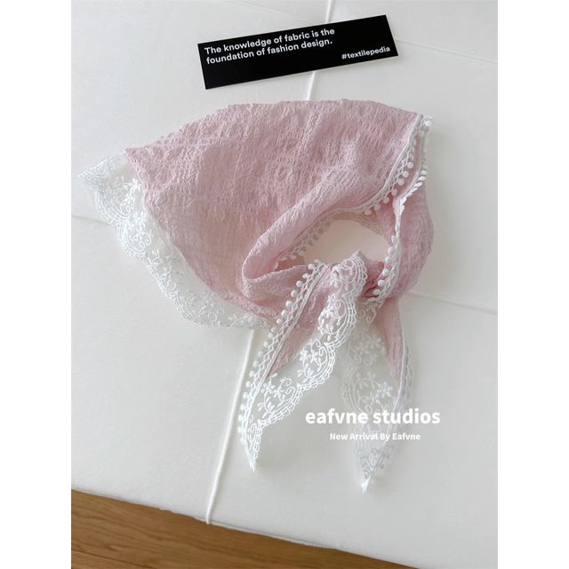Lace Headkerchief Trim