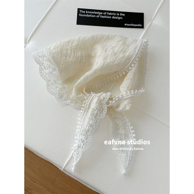 Lace Headkerchief Trim