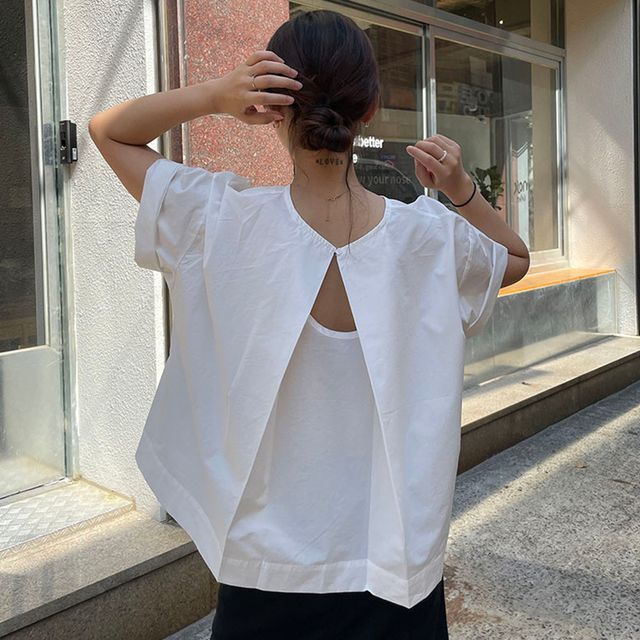 Short-Sleeve Crew Neck Plain Open Back Blouse