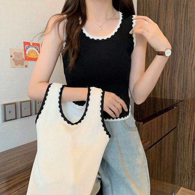 Trim Tank Contrast Top