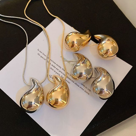 Stud Ear Waterdrop / Necklace