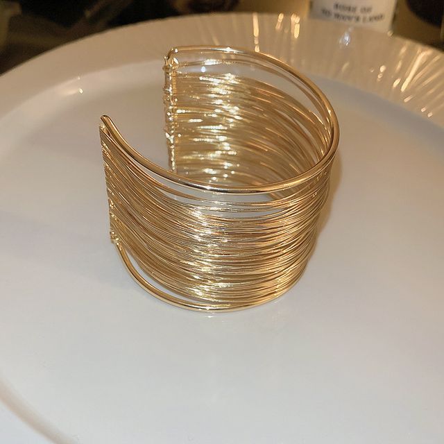 Armlet Layered