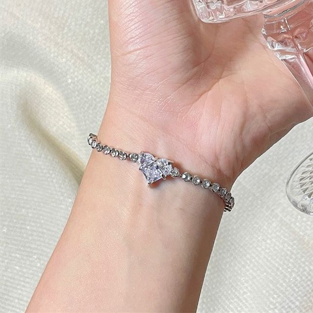 Heart Rhinestone Bracelet