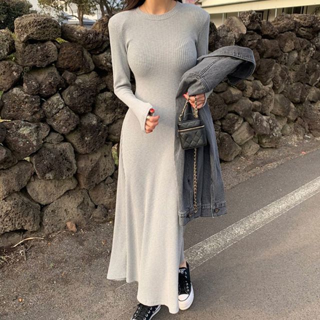 Long-Sleeve Crew Neck Plain Maxi T-Shirt Dress