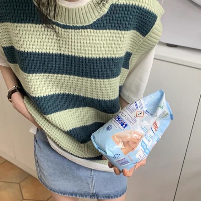 Striped Neck Vest Round Knit Sleeveless