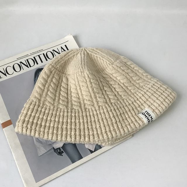 Hat Knit Lettering Bucket Applique