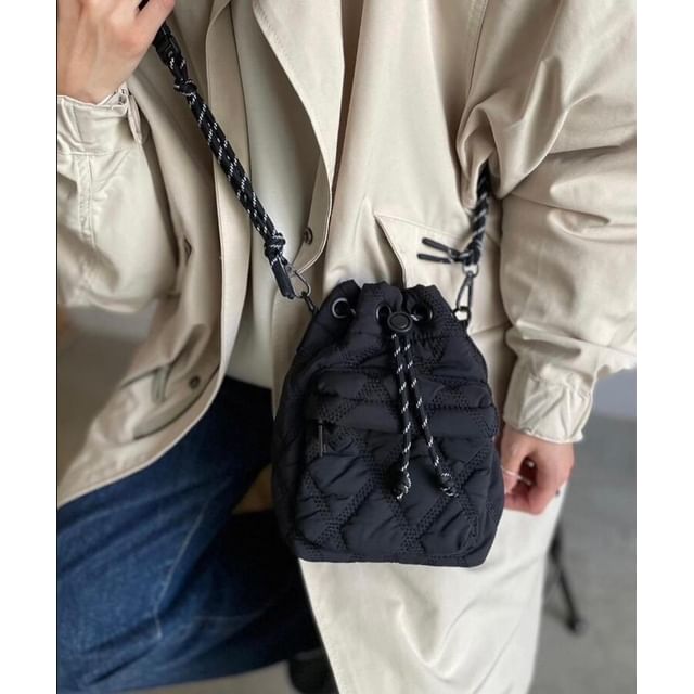 Quilted Bag Drawstring Bucket Nylon