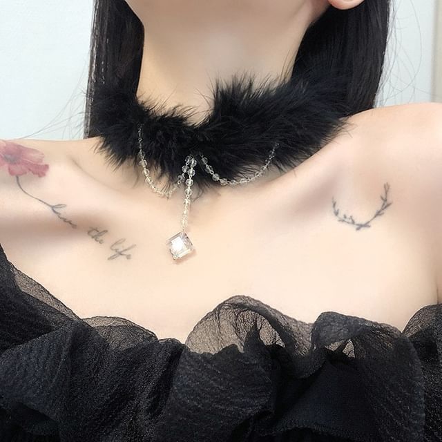 Crystal Pendant Chenille Faux Choker