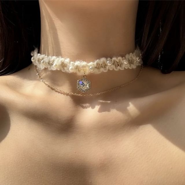 Choker Alloy Yarn Rhinestone Layered