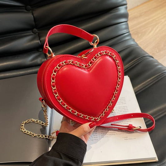 Bag Heart Chained Crossbody