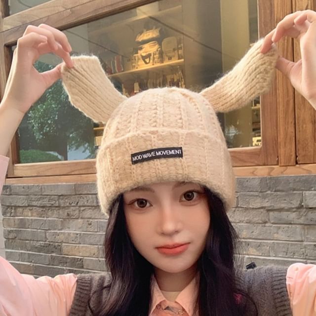 Beanie Ear Applique Lettering Knit Rabbit