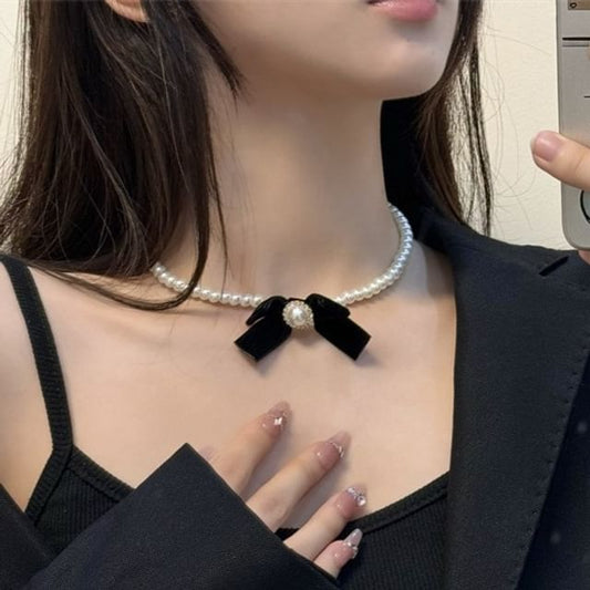 Necklace Velvet Faux Bow Pearl