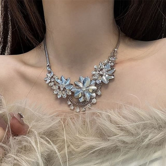 Rhinestone Necklace Floral Fringed