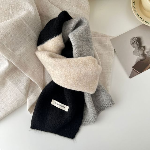 Block Knit Color Scarf