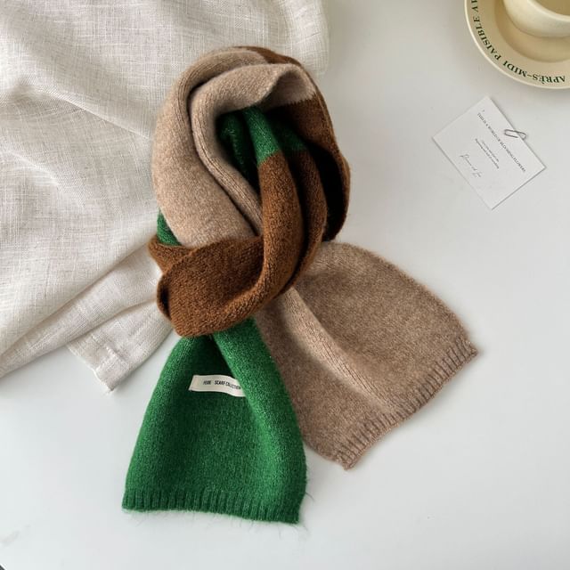 Block Knit Color Scarf