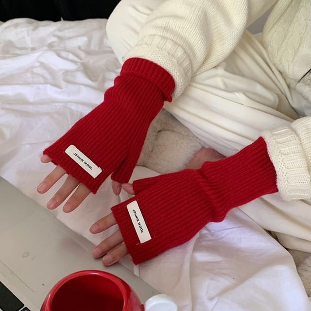 Knit Plain Ribbed Fingerless Gloves