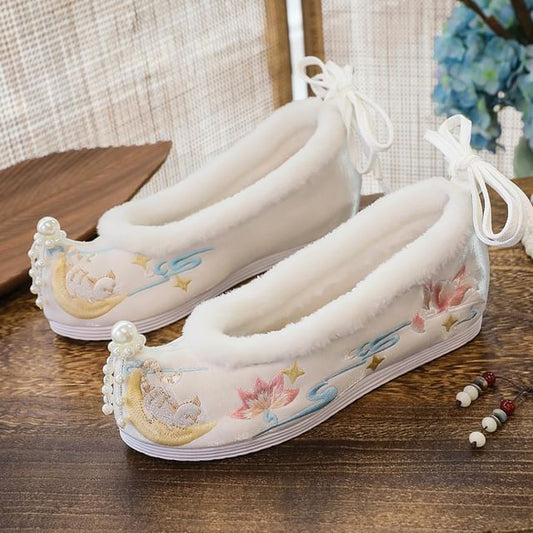 Embroidered Flats Hanfu Fluffy