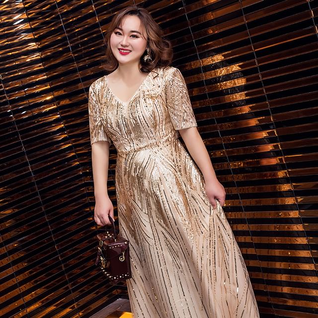 Plus Size Short-Sleeve V-Neck Shiny A-Line Evening Gown