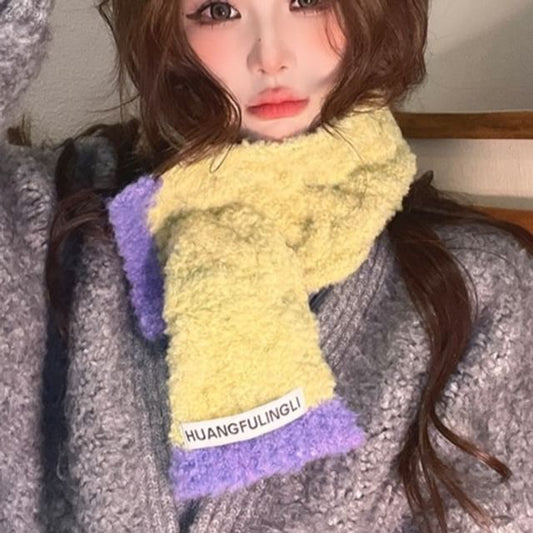 Contrast Scarf Applique Trim Label