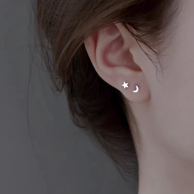 Sterling Silver Stud Earring (Various Designs)