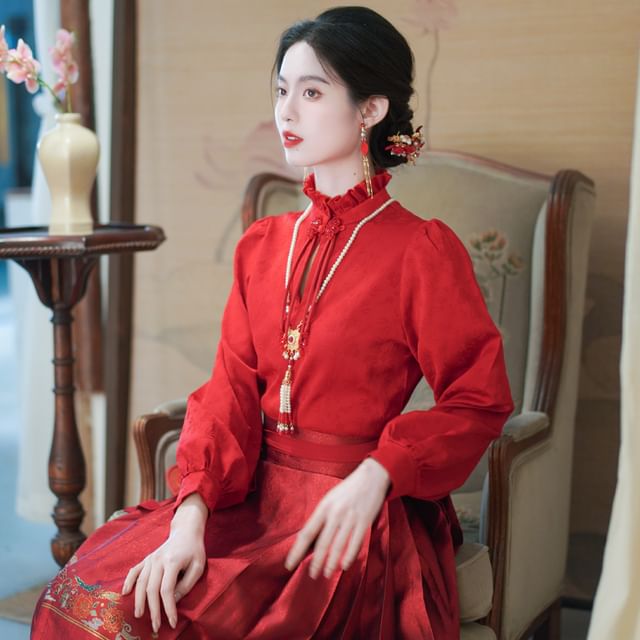 Mock Neck Plain Blouse / Mid Rise Hanfu Patterned Maxi A-Line Skirt / Necklace