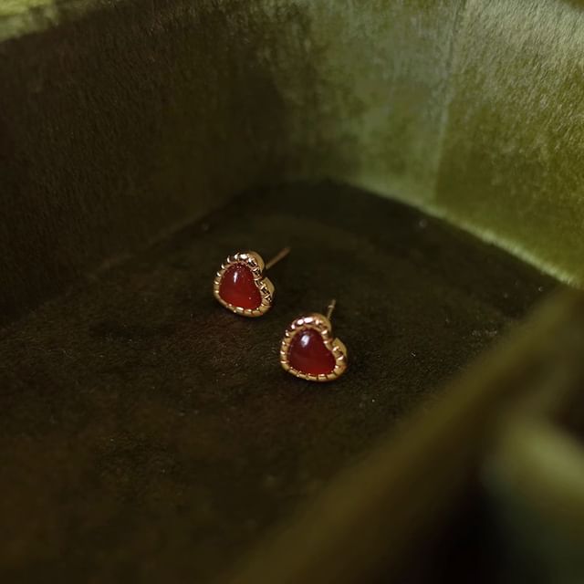 Sterling Silver Heart Stud Earring