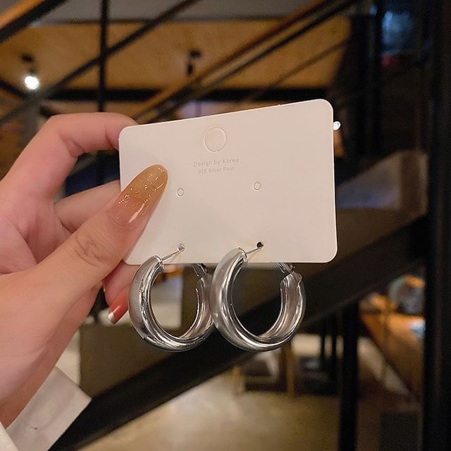 Earring Silver Tone (Various Designs)