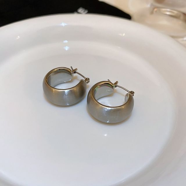 (Various Earring Designs) Silver Tone