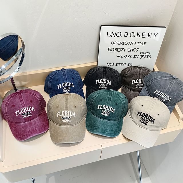Washed Embroidered Lettering Cap Baseball