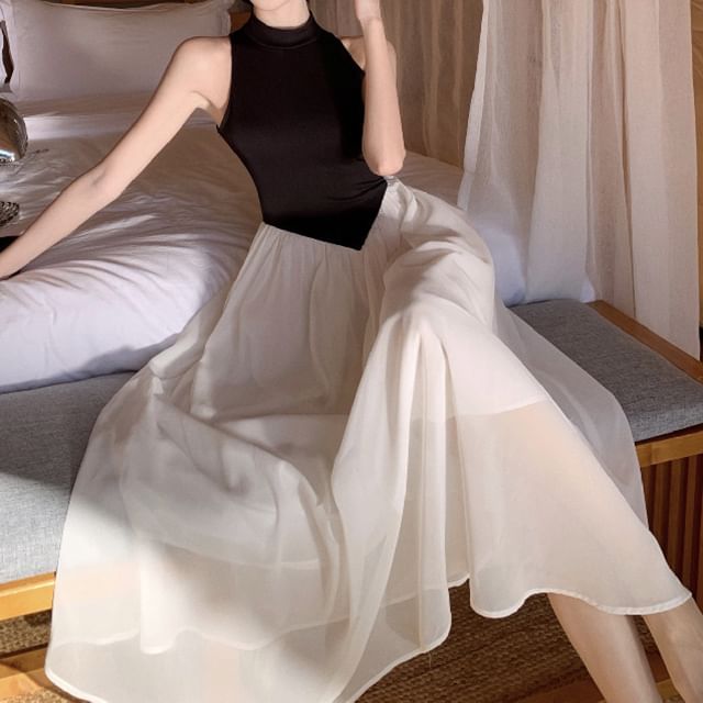 A-Line Two Maxi Dress Tone Sleeveless