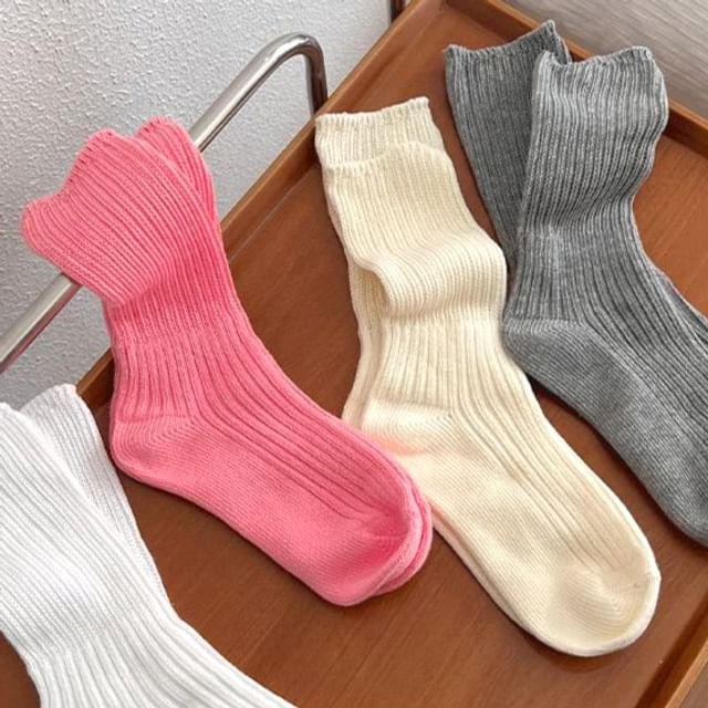 Set of 3 Pairs: Plain Ribbed Short Socks