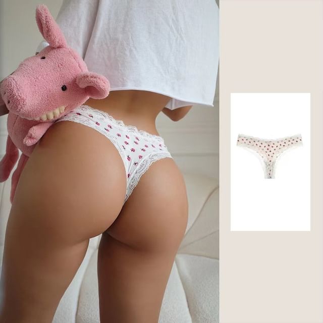 Lace Thongs Print Set: