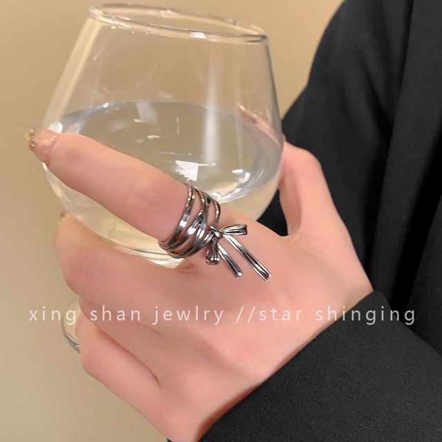 Open Bow Ring