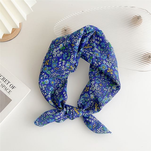 Patterned Print Neckerchief