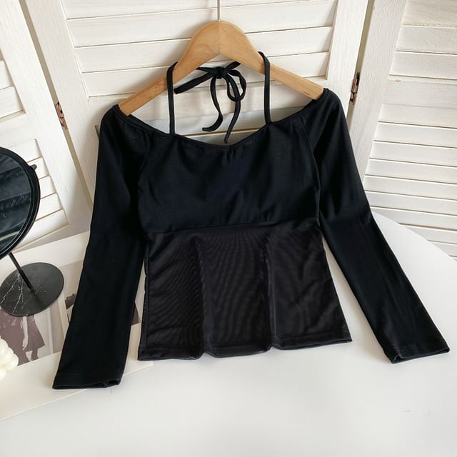 T-shirt à manches longues avec empiècement en maille et épaules dénudées