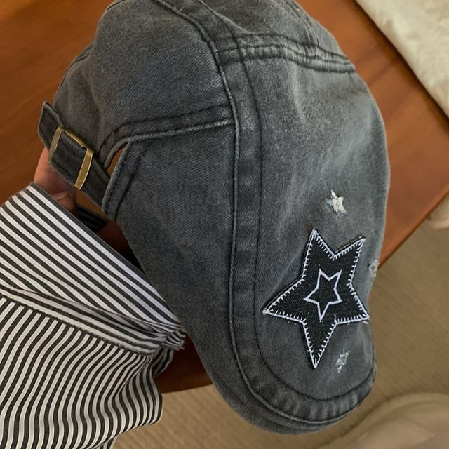 Star Cap Applique Flat