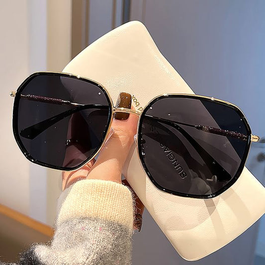 Sunglasses Oversized Frame Geometric