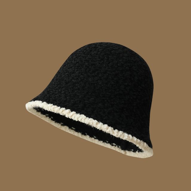 Contrast Trim Fleece Bucket Hat
