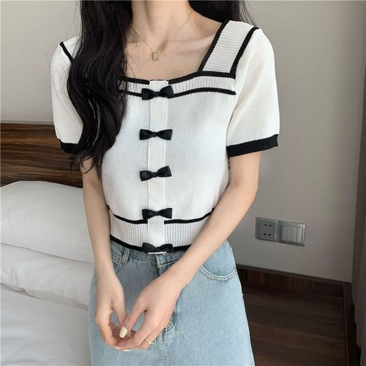 Square Short-Sleeve Knit Top Bow Neck