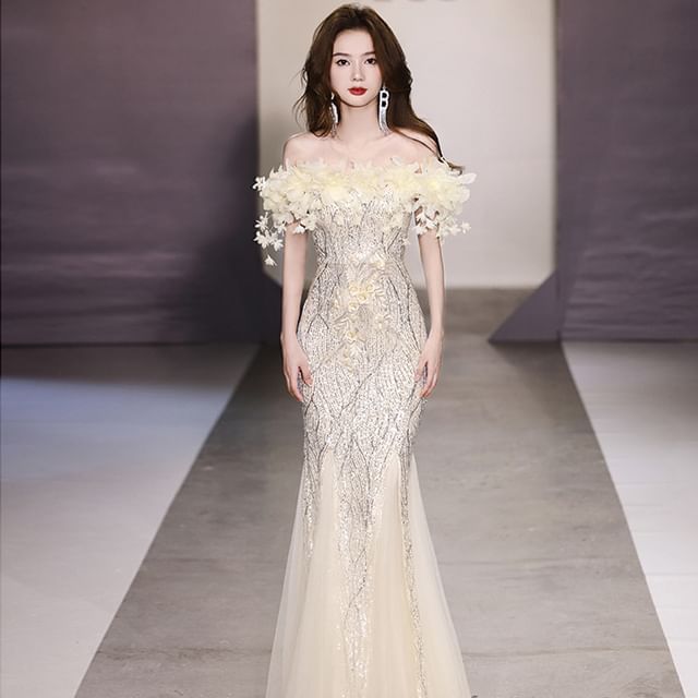 Evening Flower Detail Mermaid Gown Sequin Off-Shoulder