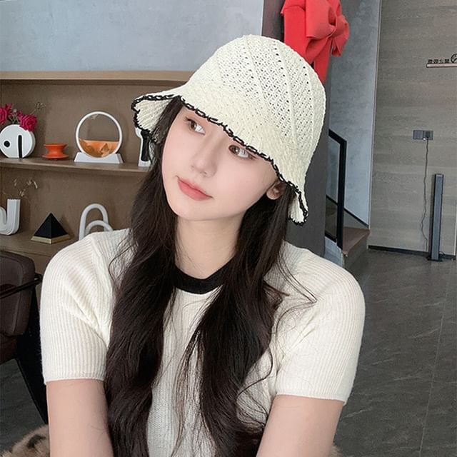Contrast Bucket Woven Hat Trim