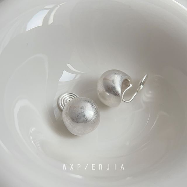 Pearl Cuff Faux Earring