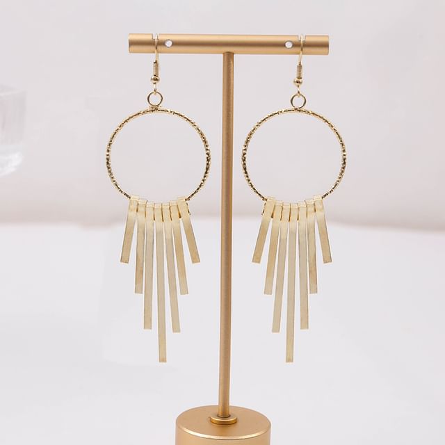 Metal Dangle Earring