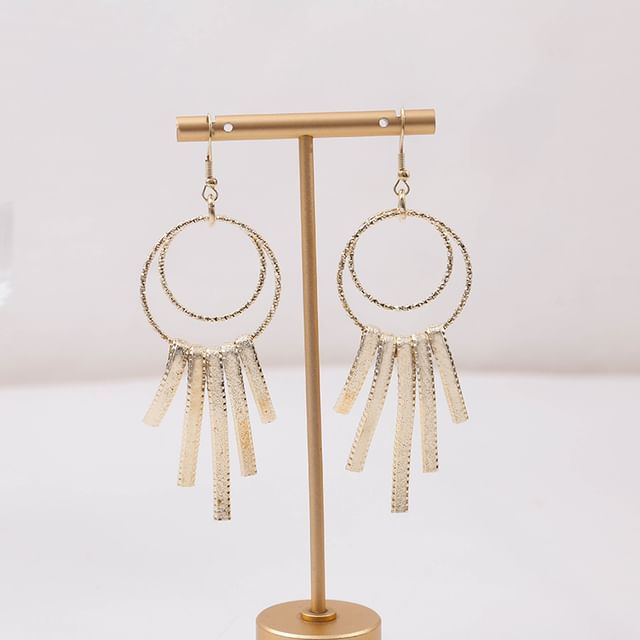 Metal Dangle Earring