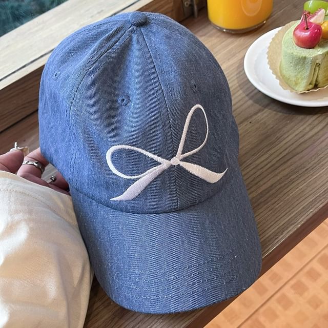 Bow Baseball Cap Embroidered