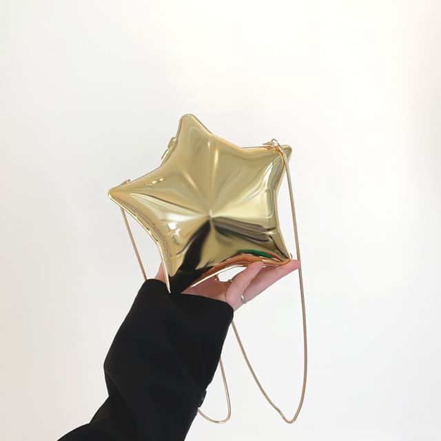 Chain Strap Star Crossbody Bag