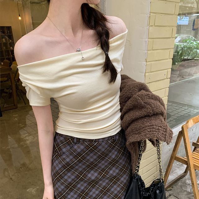 Short-Sleeve Tee Ruched Plain Off-Shoulder Crop