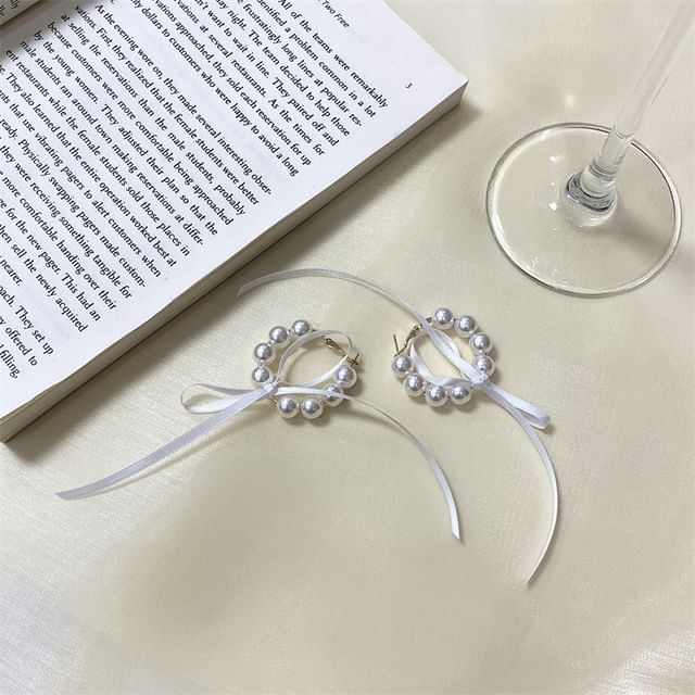 Faux Hoop / Choker Pearl Earring Bow