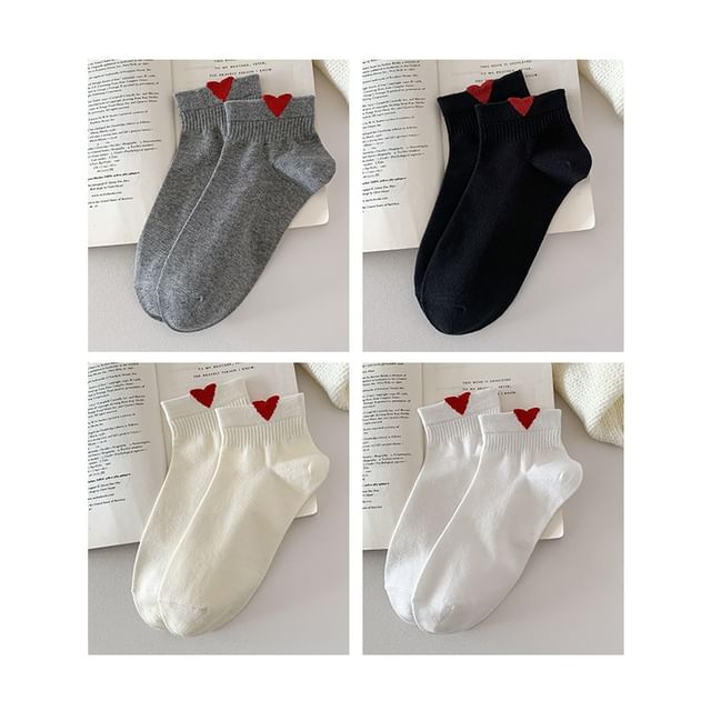 Heart Patterned Short Socks Set